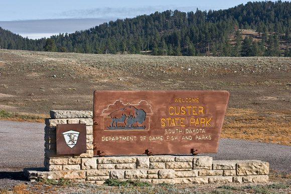0394_Custer_Sign